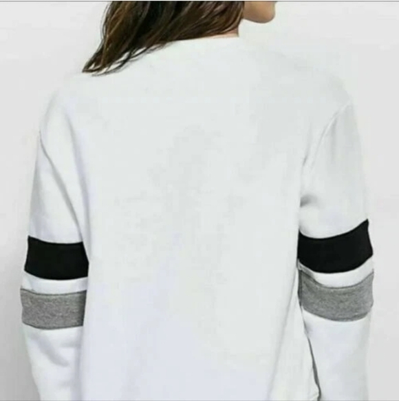 FILA White Crewneck Sweatshirt with Black and Gray Accents - Picture 2 of 8
